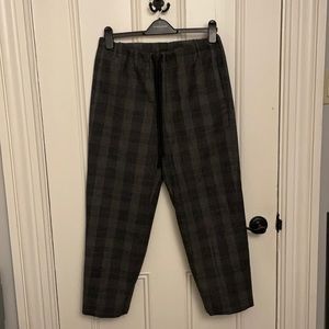 Aritzia Babaton pants - Grey Plaid